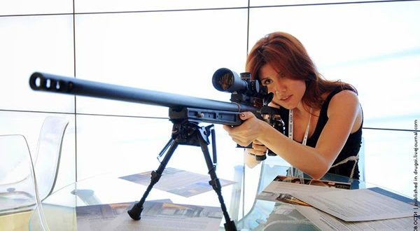 Anna Chapman, l'espionne sexy venue du froid